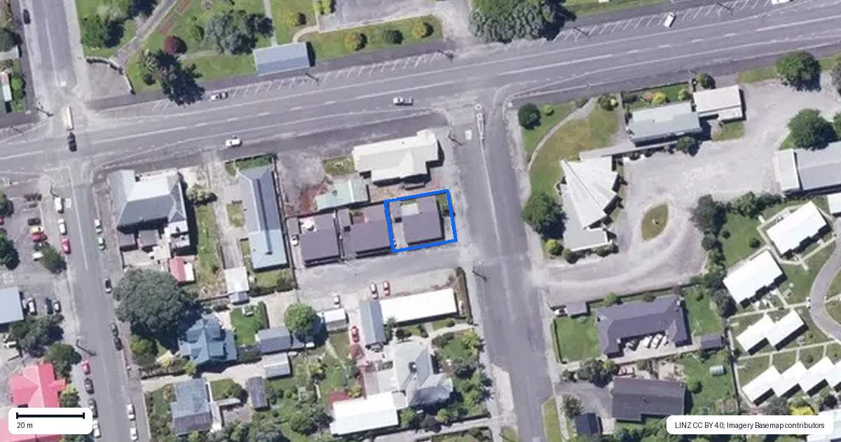 Property context map for 70 Queen Street, Westport