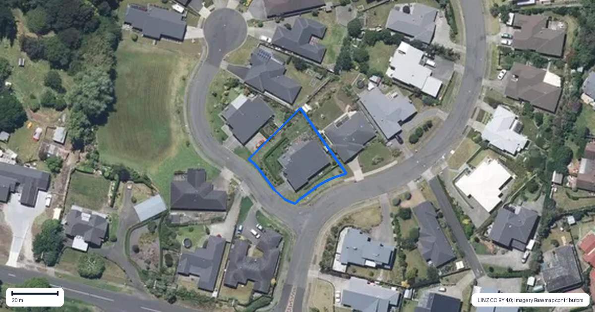 Property context map for 2 Webster Place, Otamatea, Whanganui
