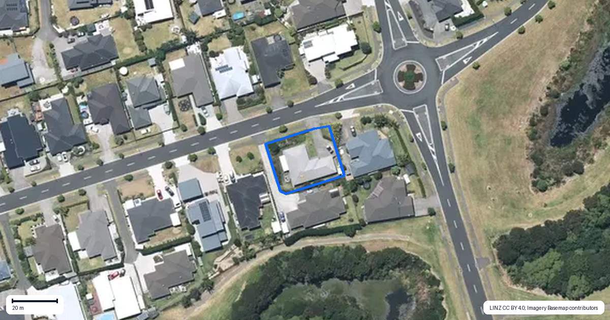 Property context map for 25 Weatherly Drive, Beachlands, Auckland