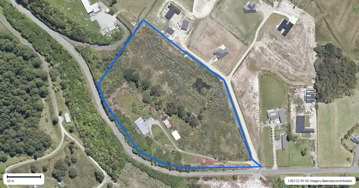 Property context map for 153 Hau Hau Road, Blue Spur, Hokitika