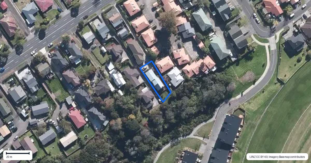 Property context map for 92B Ash Street, Avondale, Auckland