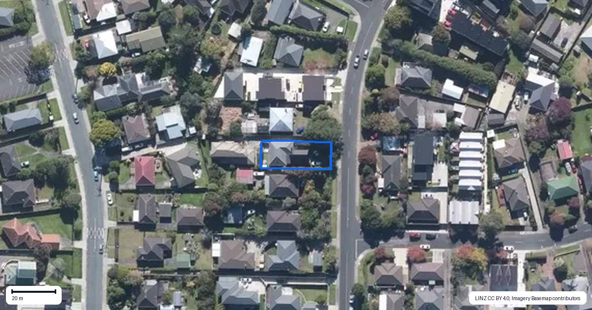 Property context map for 36 Kervil Avenue, Te Atatu Peninsula, Auckland