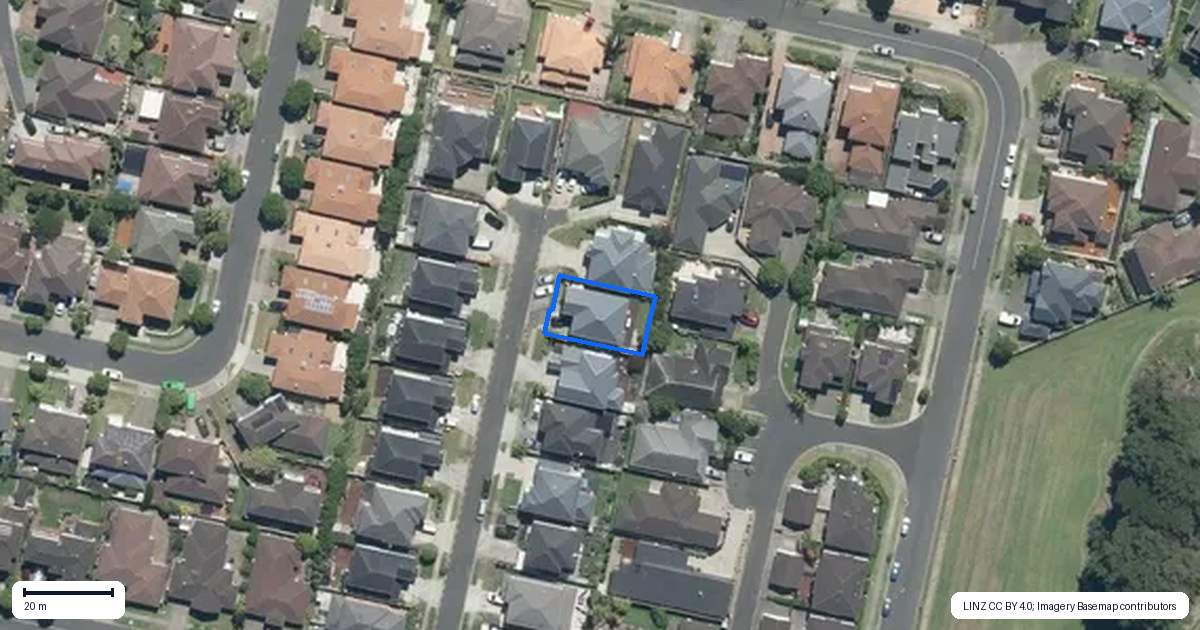 Property context map for 13 Shelby Lane, Flat Bush, Auckland