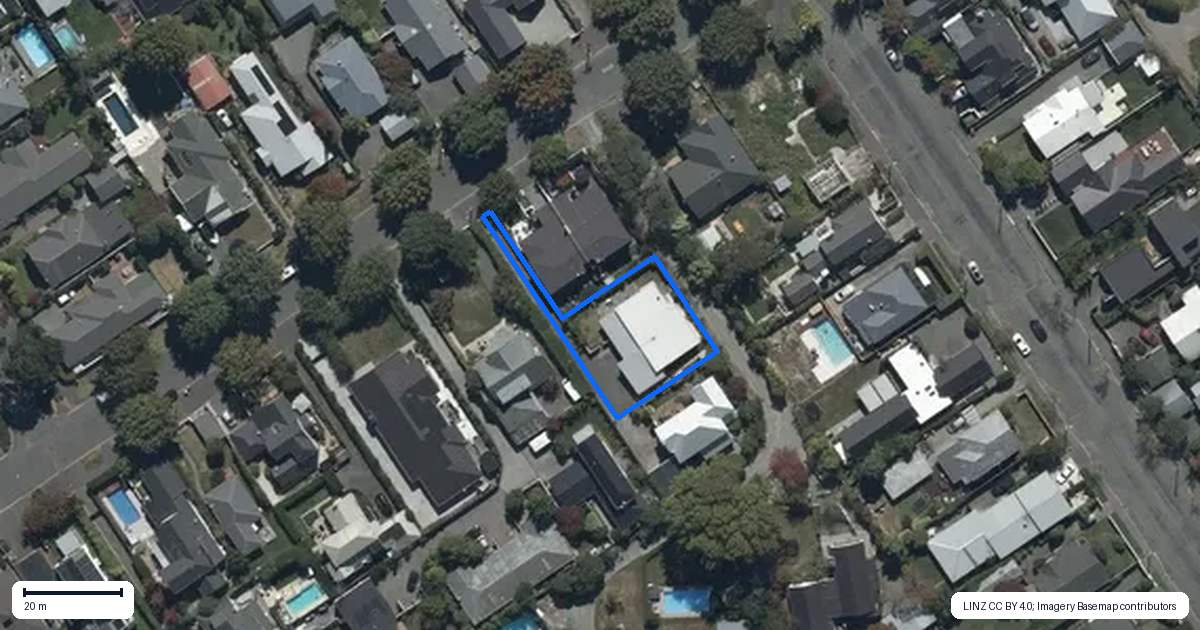 Property context map for 70 Paparoa Street, Papanui, Christchurch