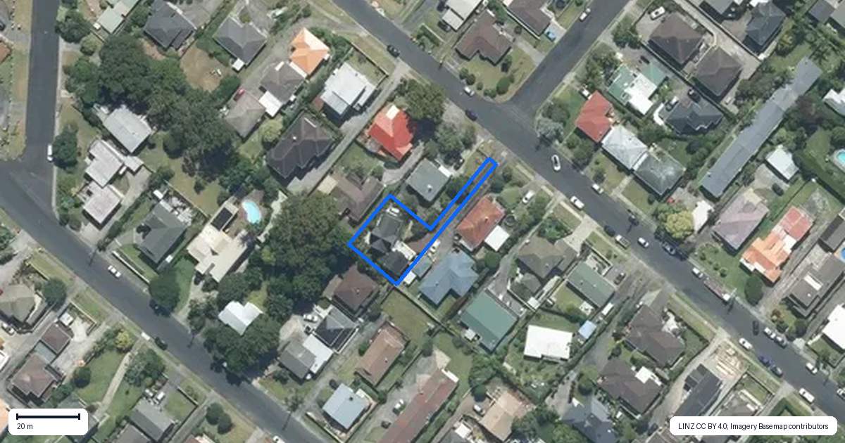 Property context map for 32A Corunna Road, Milford, Auckland