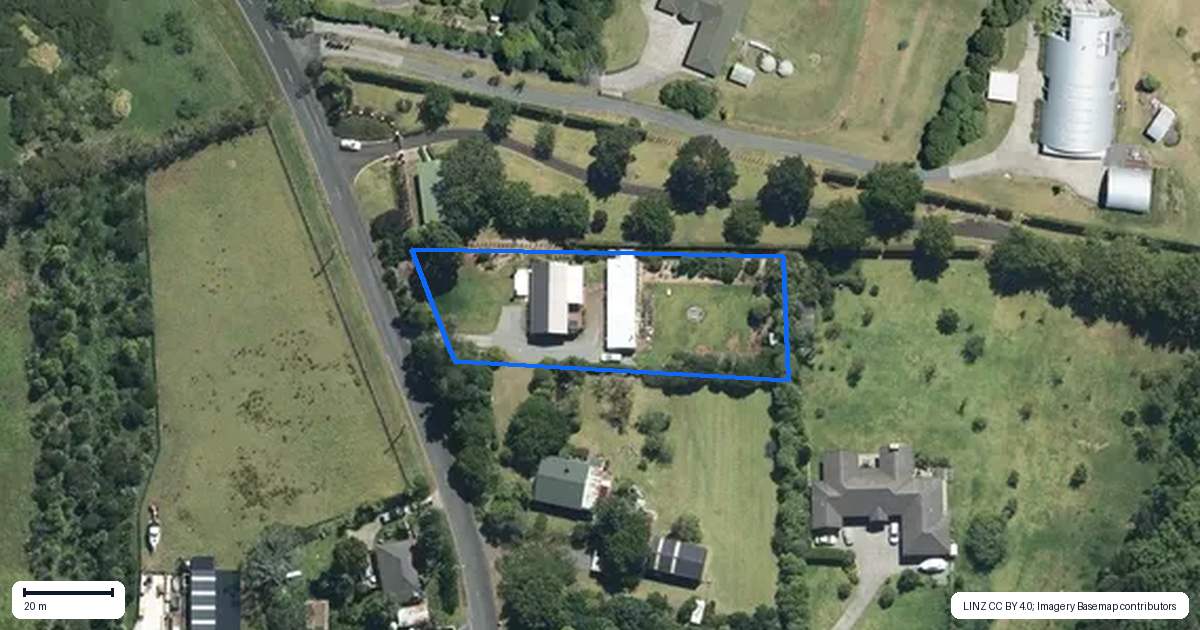 Property context map for 76 Shaw Road, Oratia, Auckland