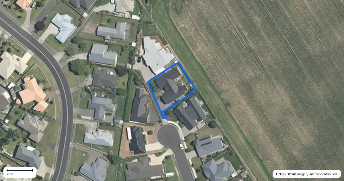 Property context map for 21 Maple Place, Matamata
