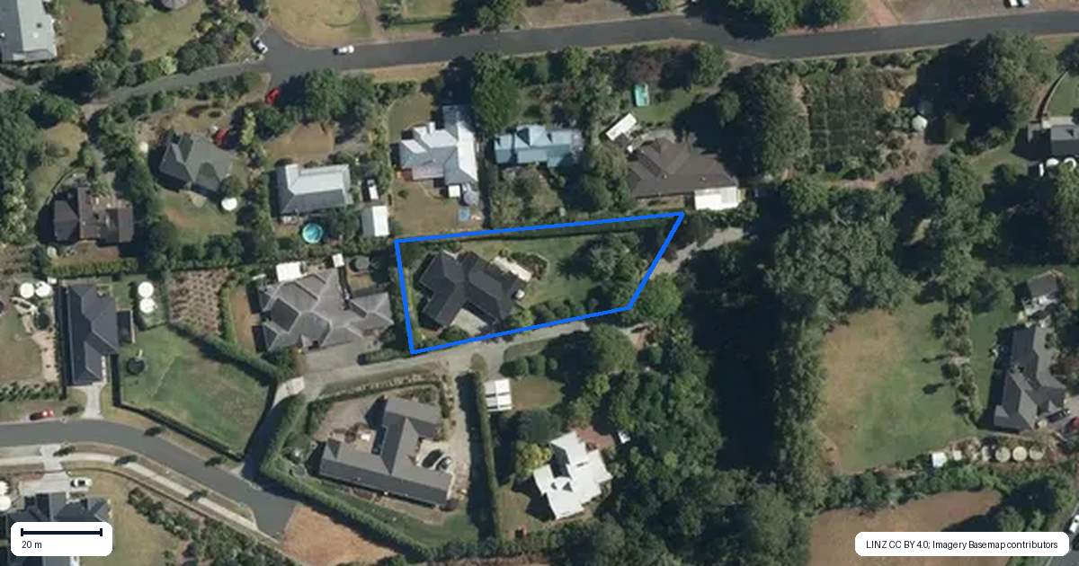 Property context map for 58 Muriwai Road, Waimauku