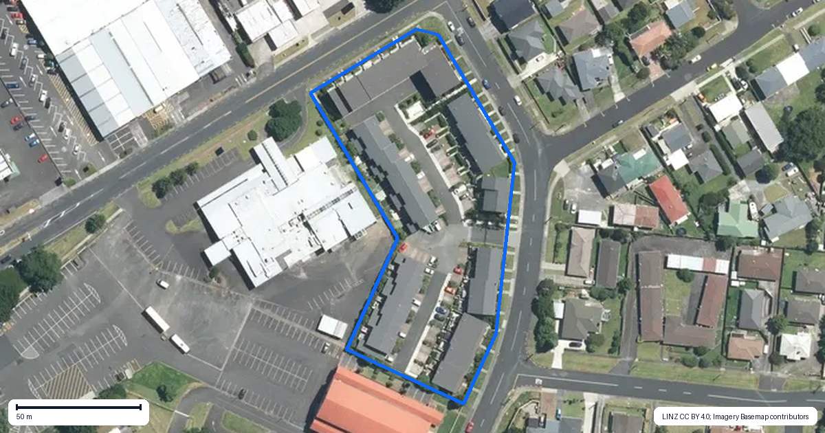 Property context map for 5/11 Ray Small Drive, Papakura