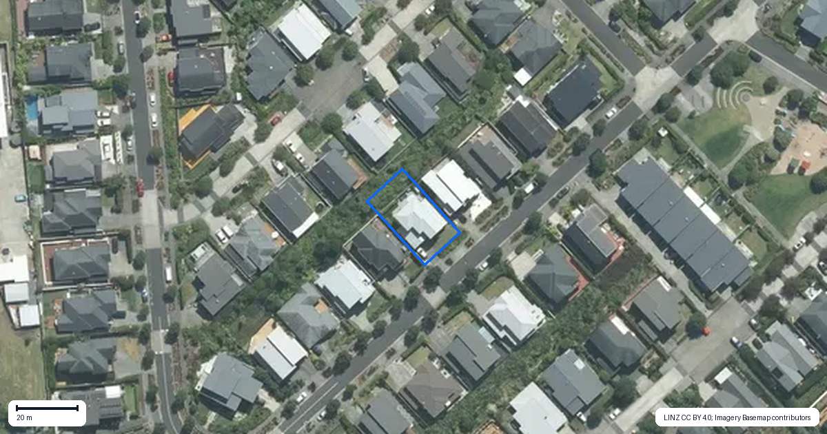 Property context map for 21 Caldera Drive, Long Bay, Auckland