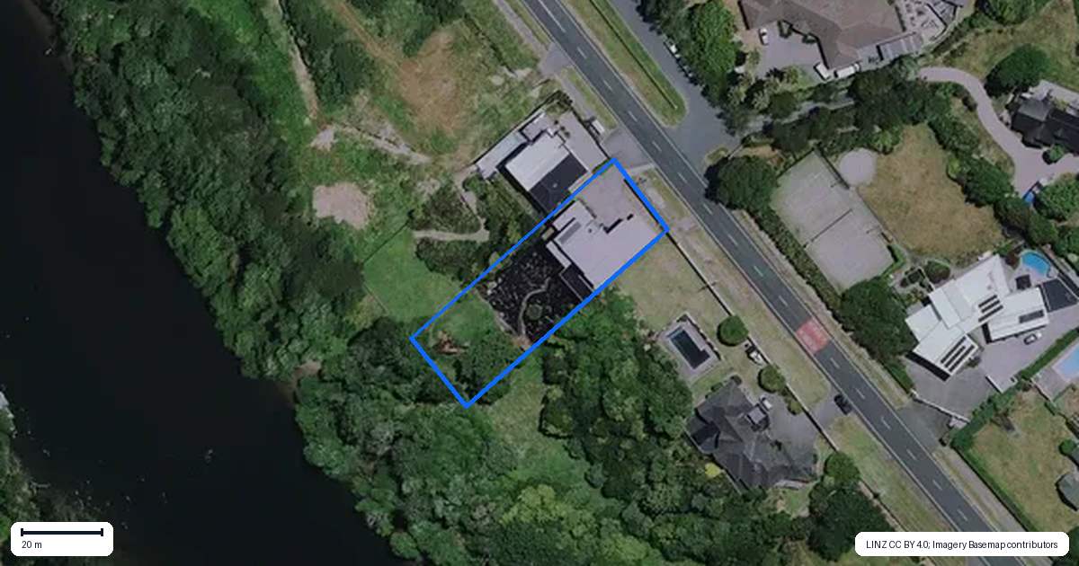 Property context map for 1901 River Road, Flagstaff, Hamilton