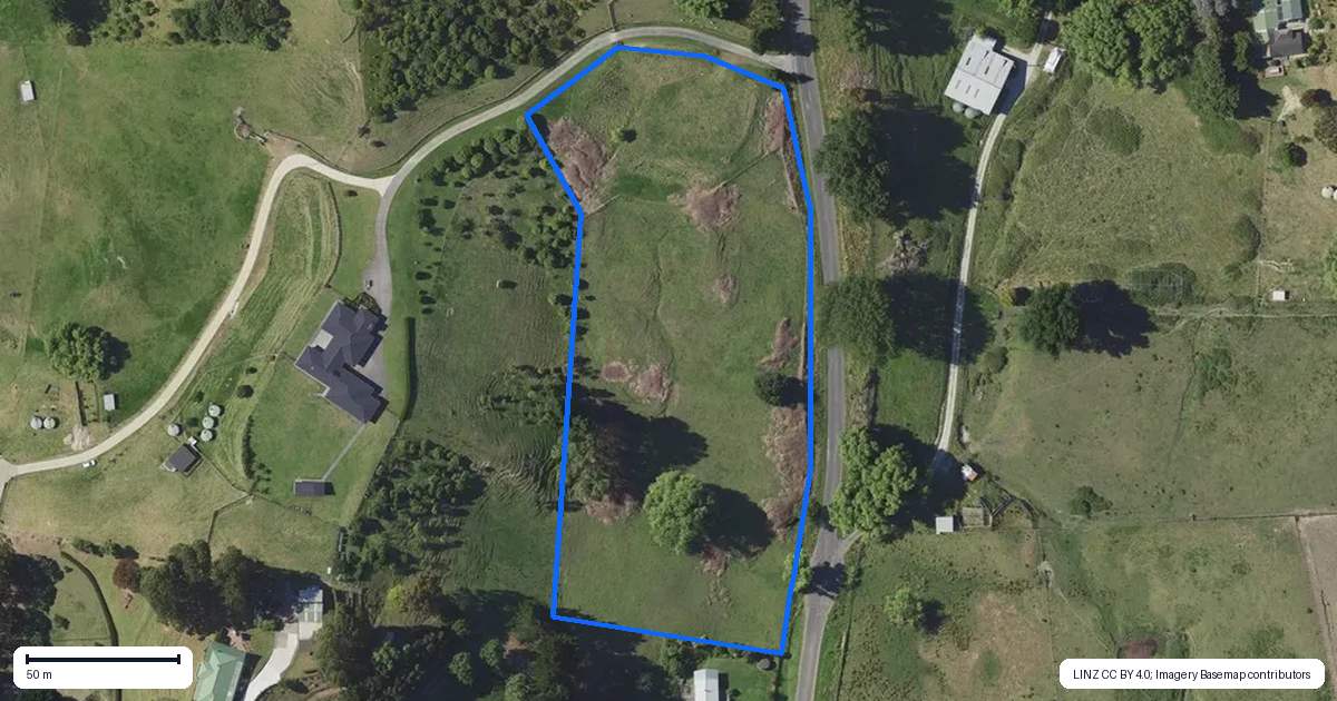 Property context map for 121 Wheatstone Road, Wainui, Gisborne