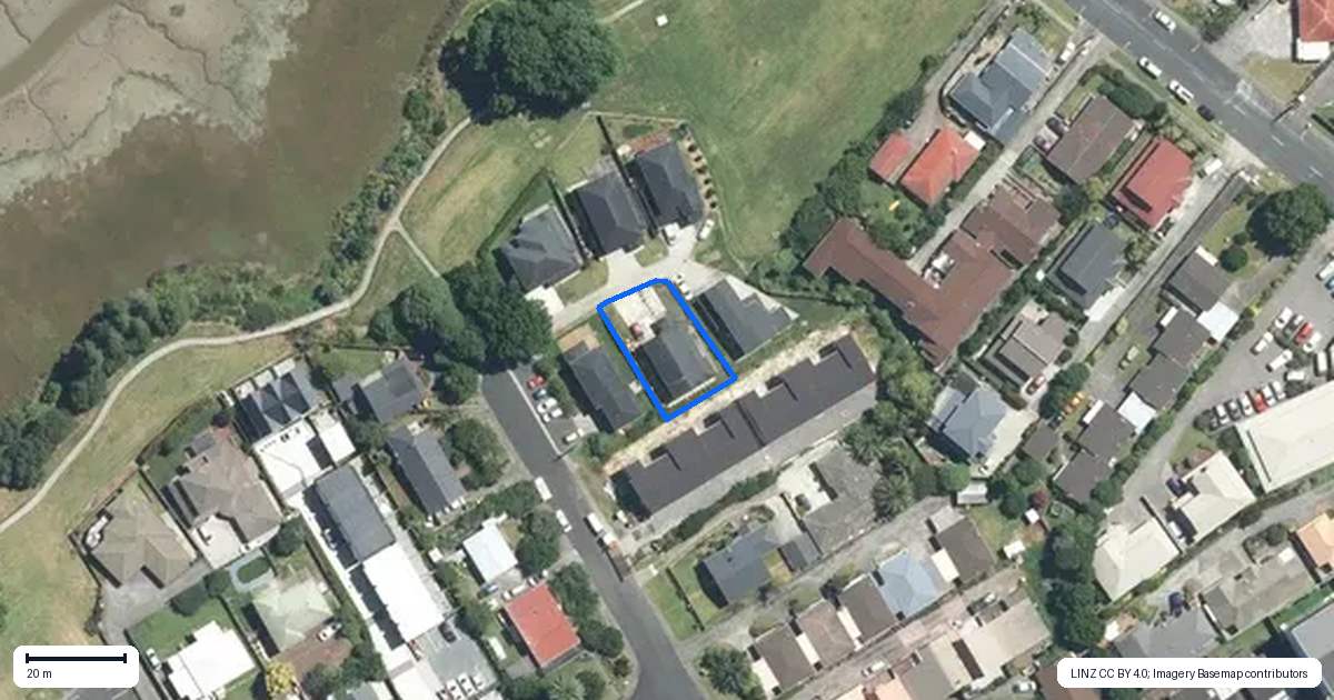 Property context map for 2B Wood Street, Papakura