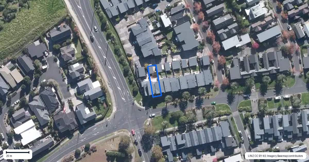 Property context map for 40 Buckley Avenue, Hobsonville, Auckland