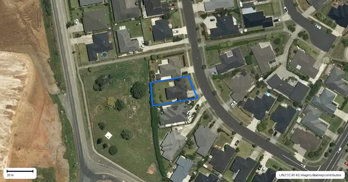 Property context map for 28 Pyne Crescent, Pokeno