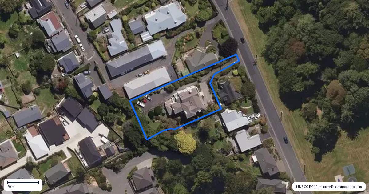 Property context map for 88 Eglinton Road, Mornington, Dunedin