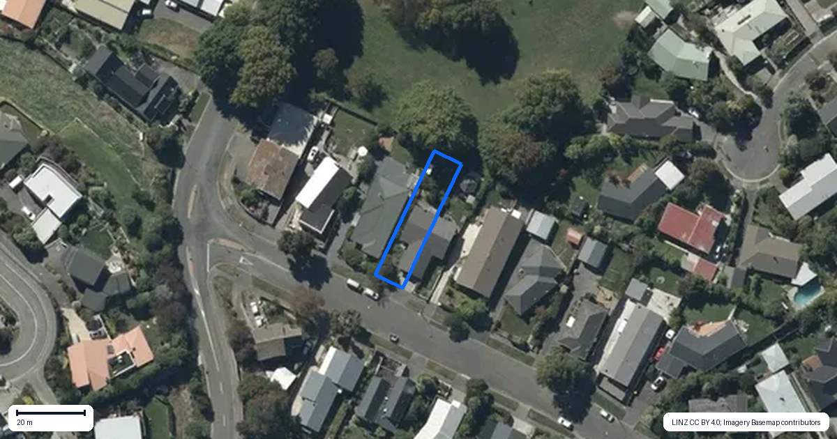 Property context map for 22 Gunns Crescent, Cashmere, Christchurch