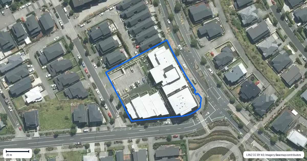 Property context map for 305/64 Te Oneroa Way, Long Bay, Auckland