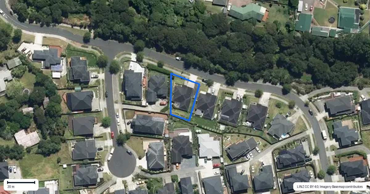 Property context map for 9 Korihi Drive, Swanson, Auckland