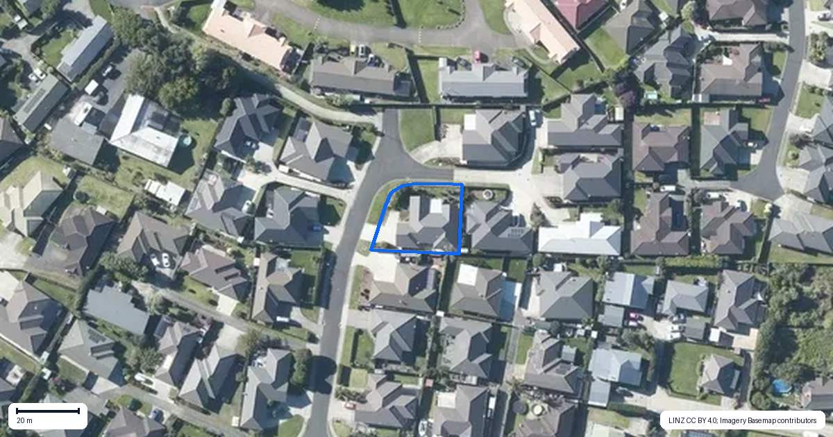Property context map for 8 Modello Lane, Waiuku