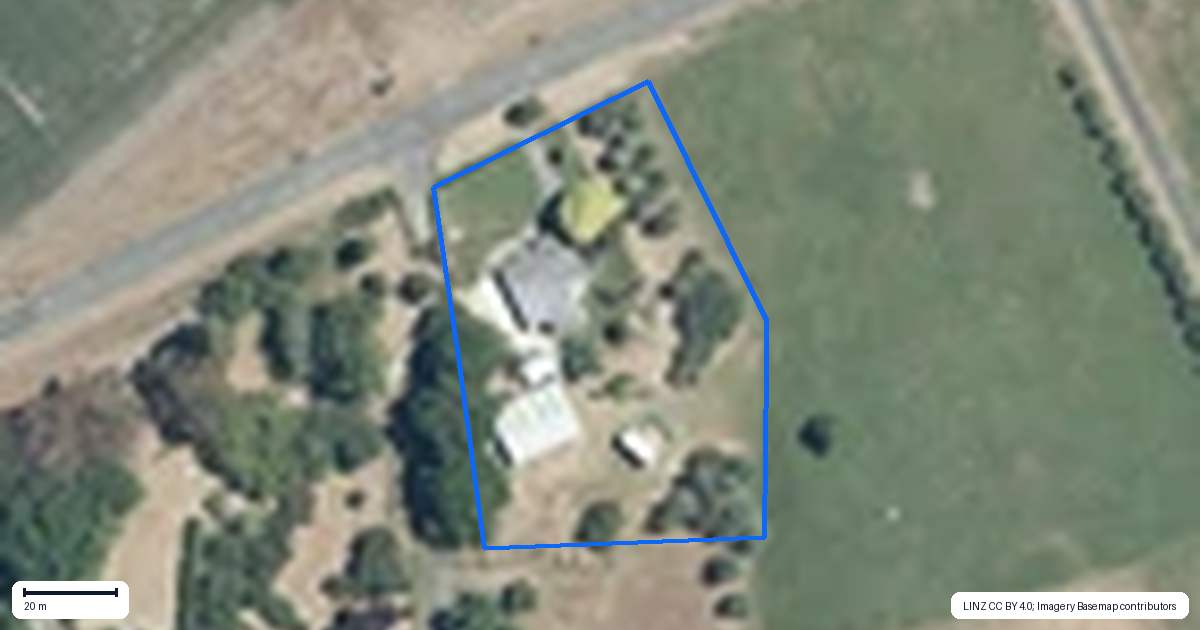 Property context map for 487 Middle Road, Poukawa