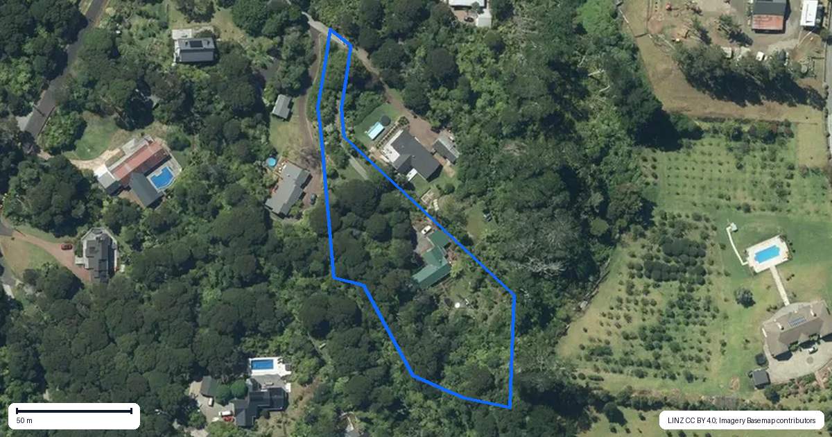 Property context map for 14 Cochran Road, Oratia, Auckland