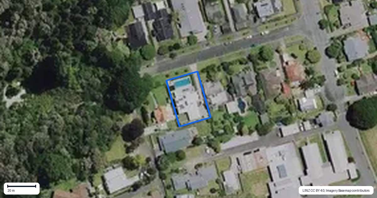 Property context map for 9 Armagh Street, Hamilton East, Hamilton
