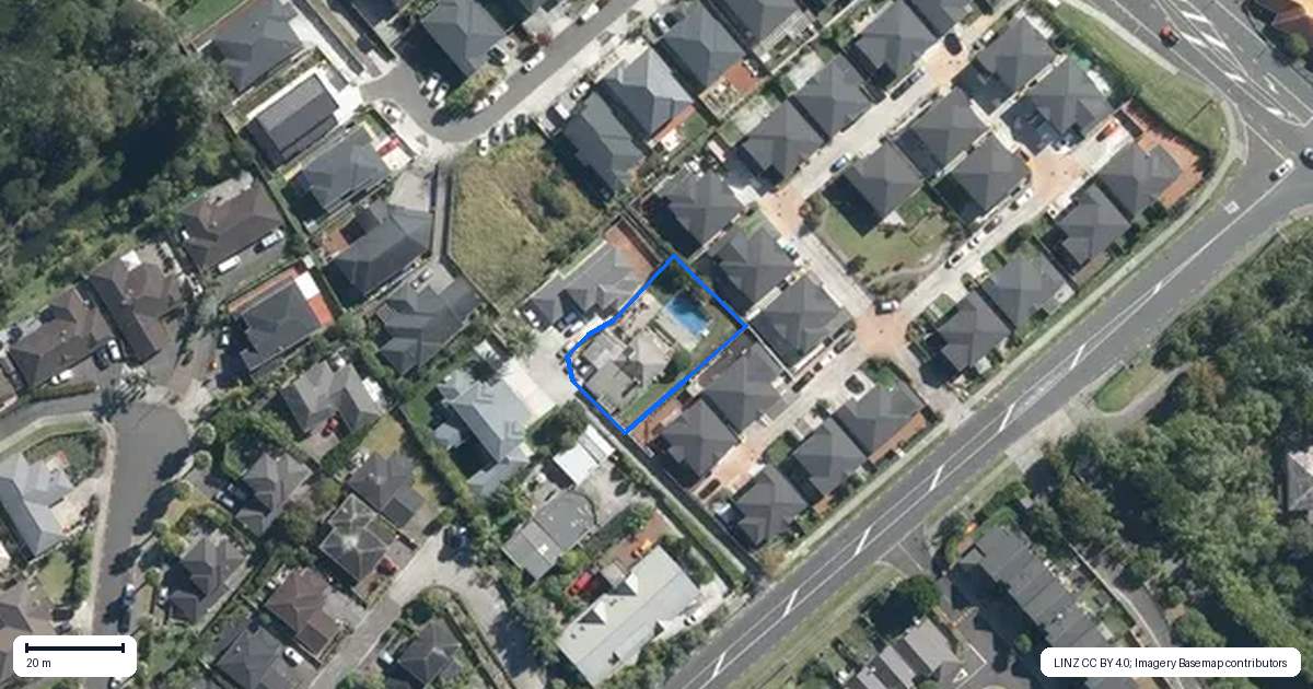 Property context map for 12A The Avenue, Albany, Auckland