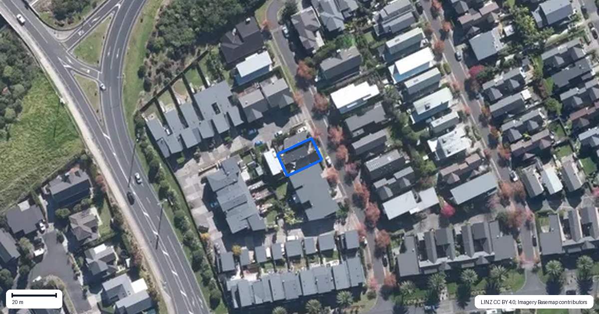 Property context map for 8 Station Street, Hobsonville, Auckland