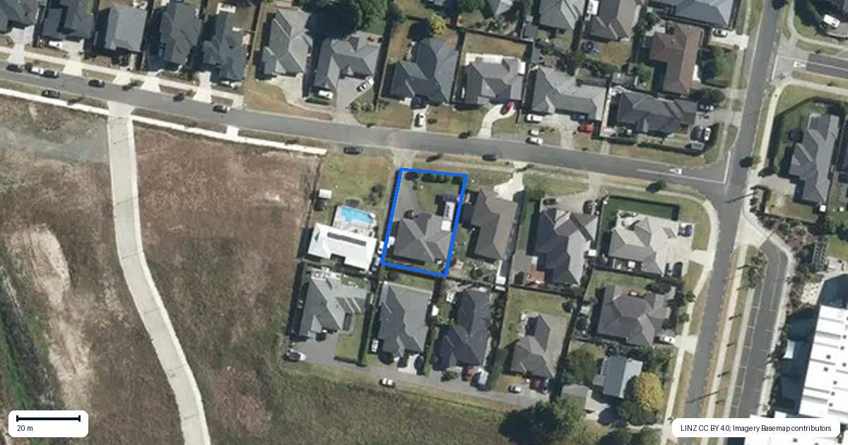 Property context map for 7 Lockyer Road, Kumeu