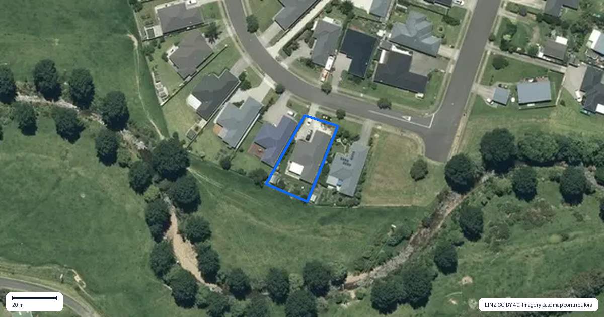 Property context map for 35 Golden Shore Place, Coromandel