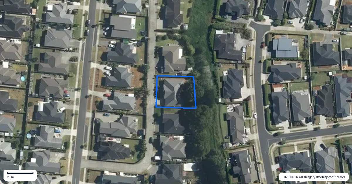 Property context map for 12 Pititi Lane, Kumeu