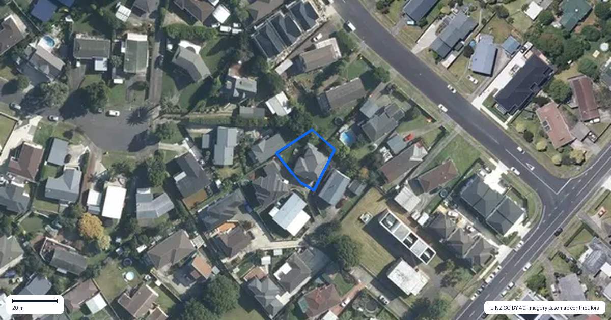 Property context map for 70A Hutchinsons Road, Bucklands Beach, Auckland