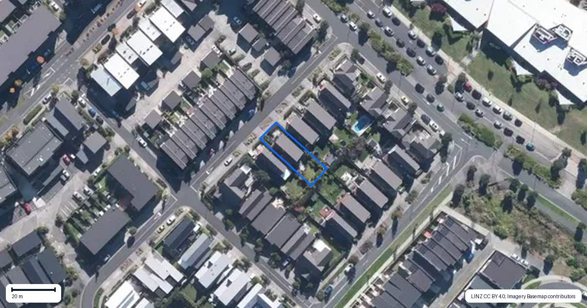 Property context map for 10 Kanuka Road, Hobsonville, Auckland