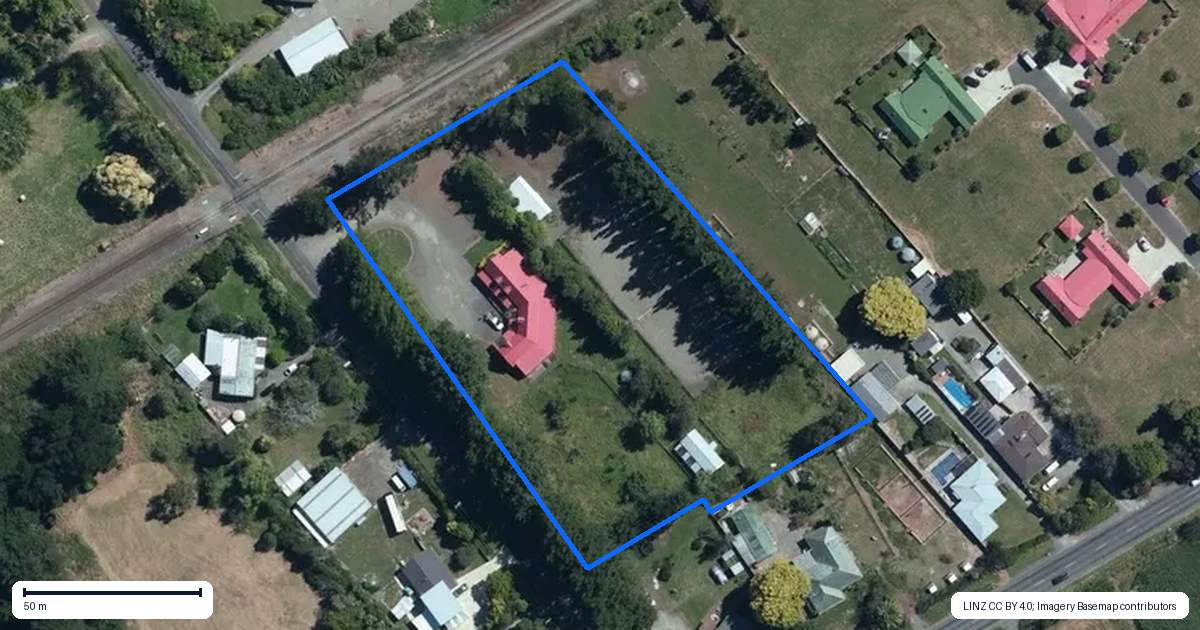 Property context map for 28 Cloverlea Road, Westbrook, Palmerston North
