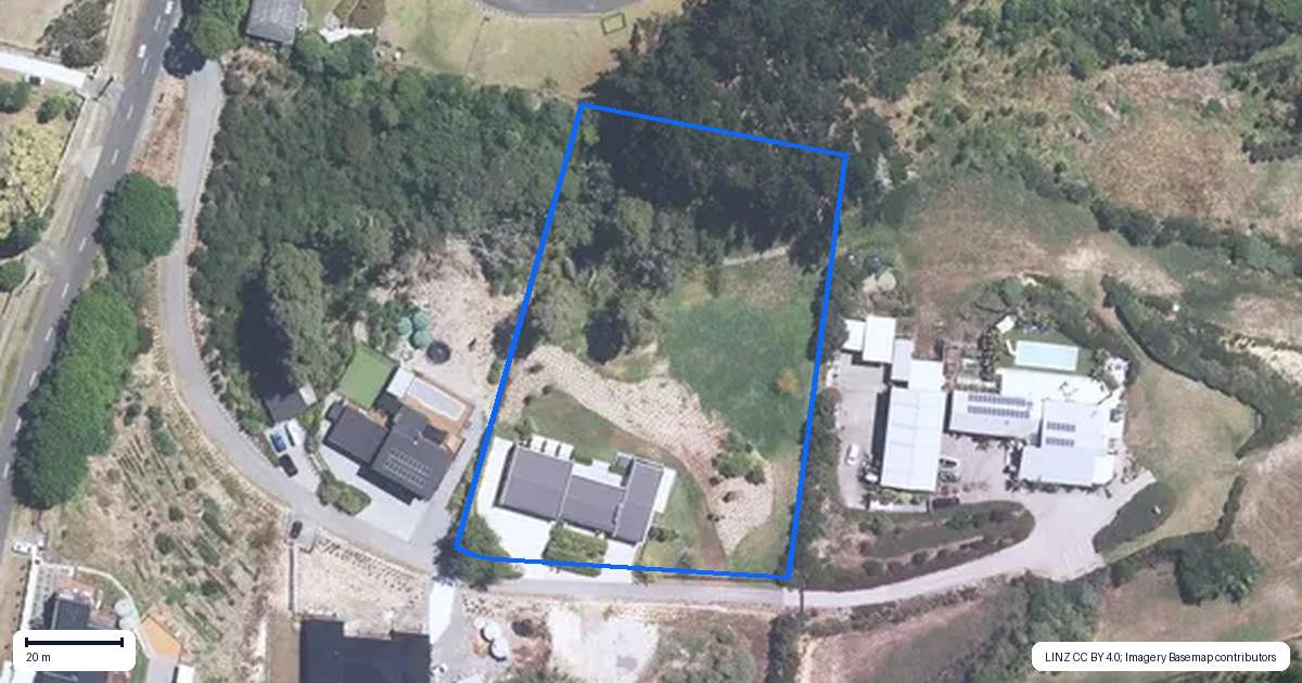 Property context map for 201 Point View Drive, East Tamaki Heights, Auckland