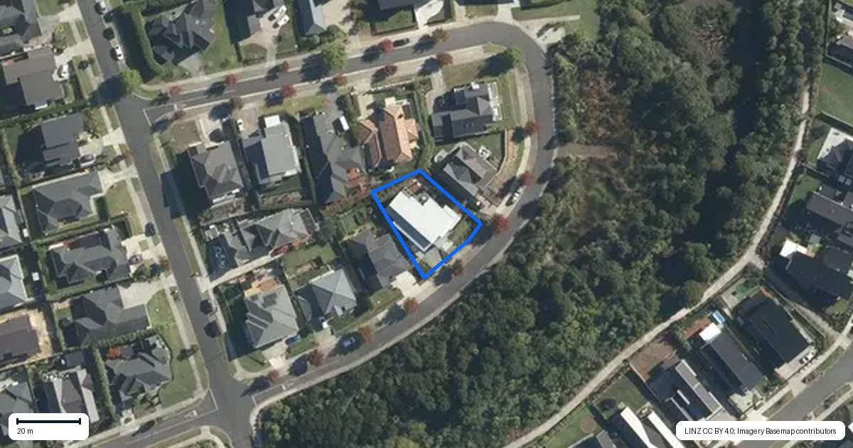 Property context map for 14 Tauwaka Crescent, Riverhead