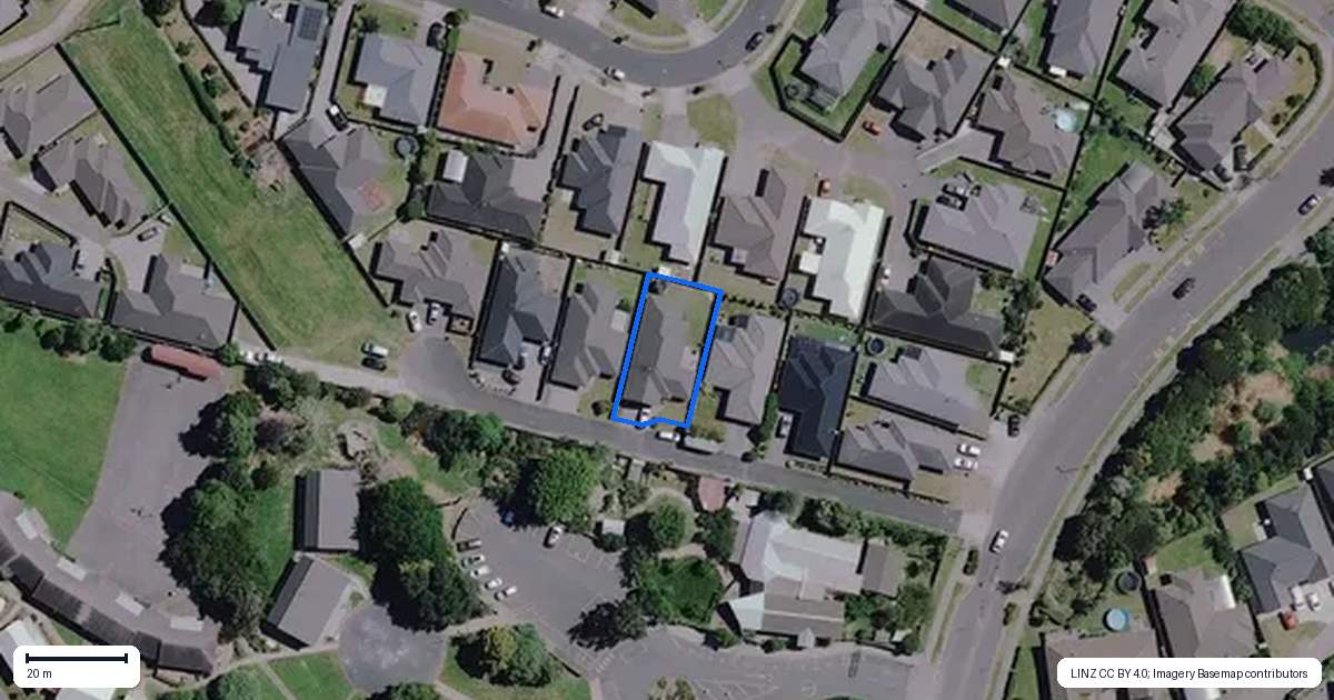 Property context map for 8 Hatfield Way, Huntington, Hamilton