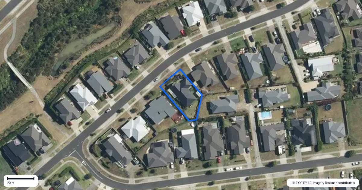 Property context map for 21 Ara Kakara Avenue, Huapai, Kumeu