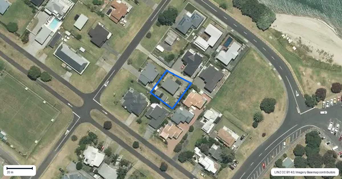 Property context map for 202 Bond Street, Whangamata