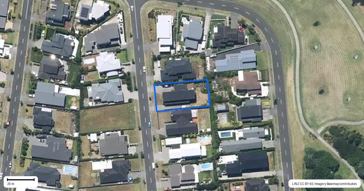 Property context map for 109 Liberty Crescent, Beachlands, Auckland