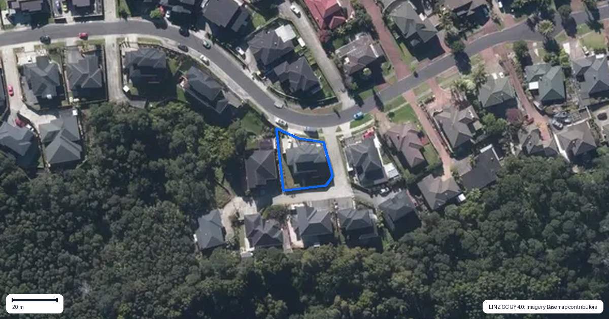 Property context map for 108 San Valentino Drive, Henderson, Auckland