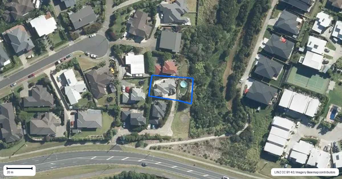 Property context map for 112 Grand Drive, Orewa