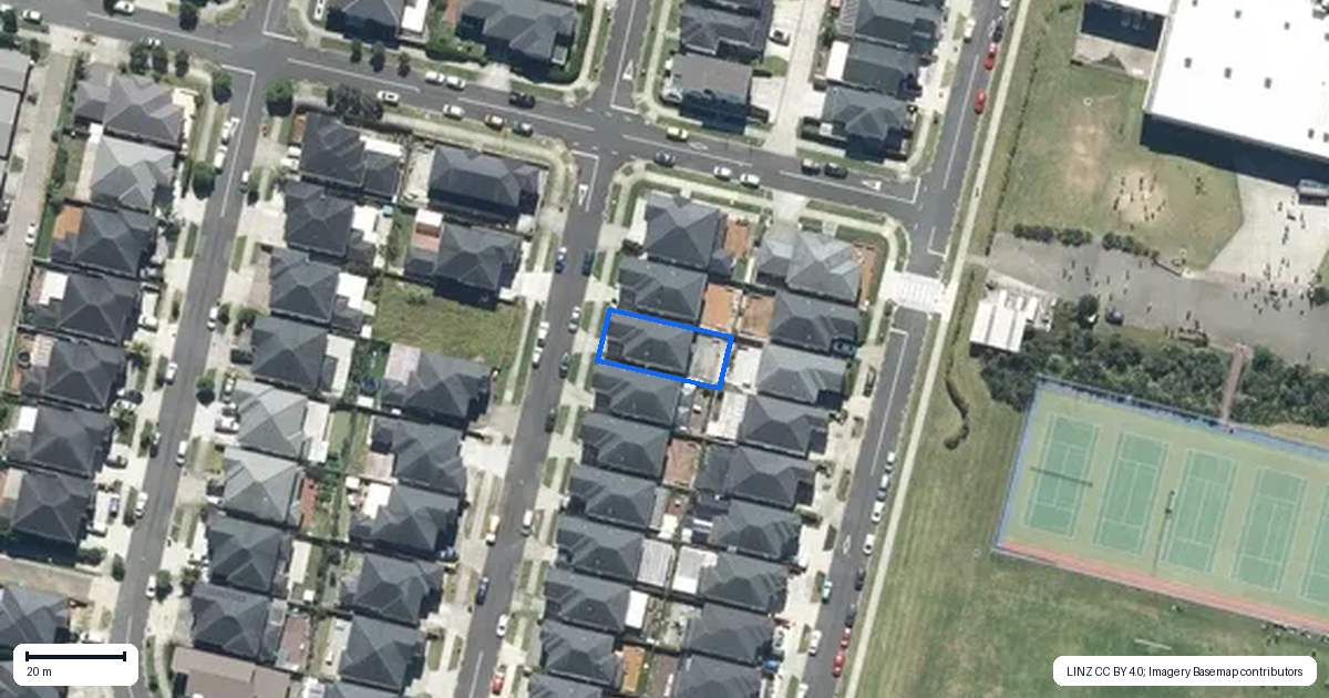 Property context map for 24 Calcite Avenue, Flat Bush, Auckland