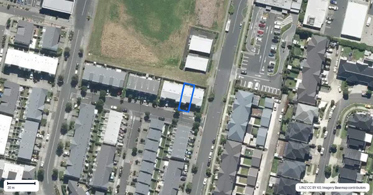 Property context map for 24 Kamana Road, Flat Bush, Auckland