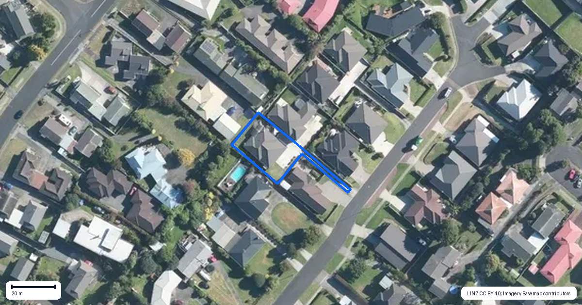 Property context map for 20 Owens Road, Waiuku