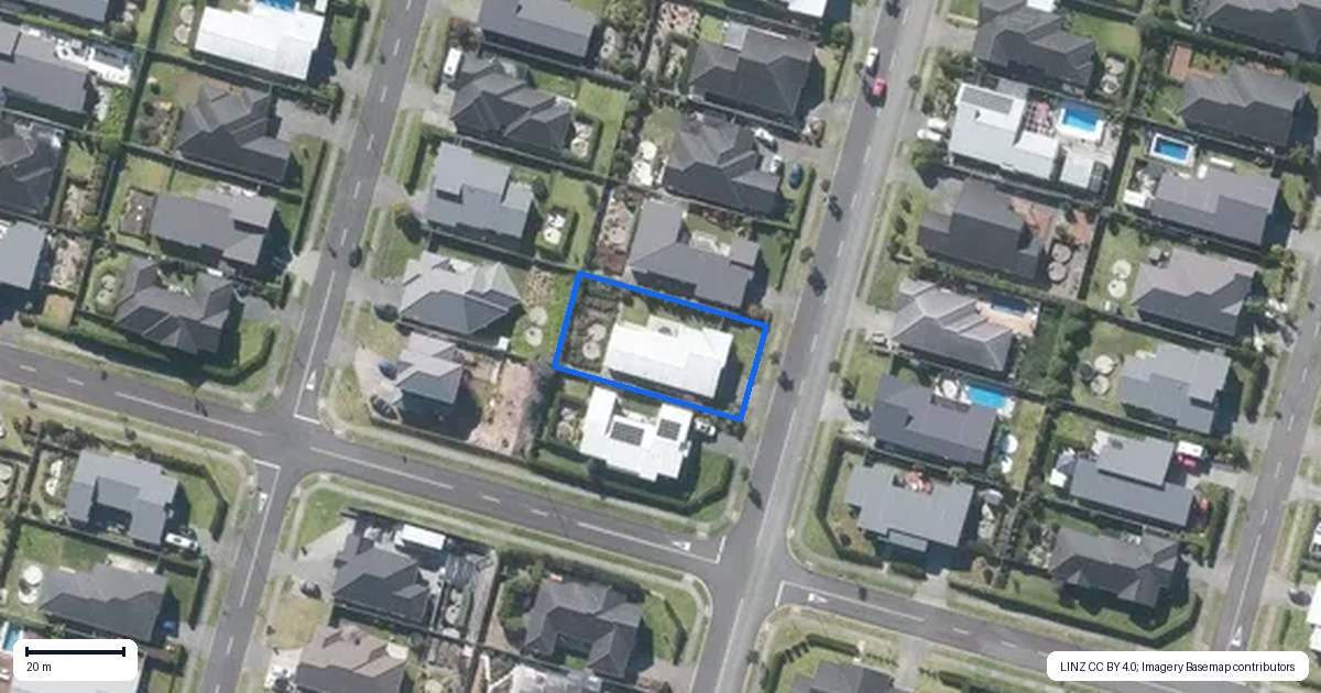 Property context map for 24 Mahutonga Avenue, Beachlands, Auckland