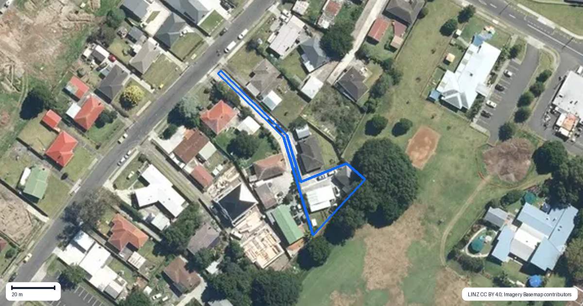 Property context map for 8A Haddon Street, Mangere East, Auckland