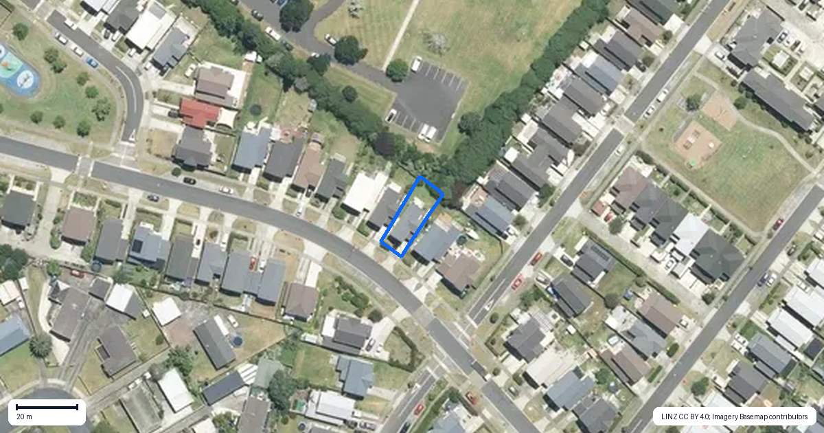 Property context map for 71 Kaimoana Street, Weymouth, Auckland