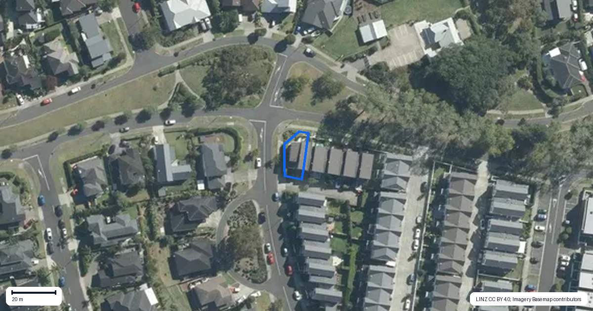 Property context map for 21 Galbraith Greens, Silverdale